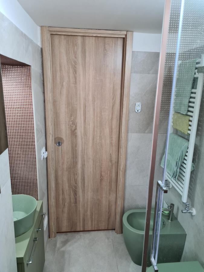 Nuovissimo Appartamento Foce Mare Генуа Екстериор снимка